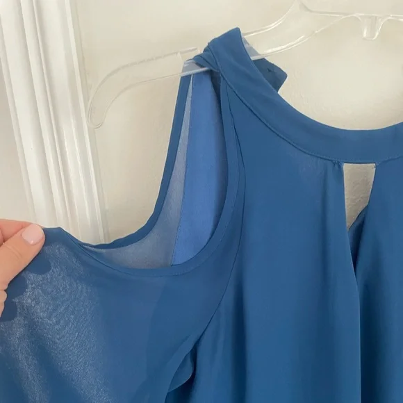 Cold shoulder blue dress - Picture 2 of 4